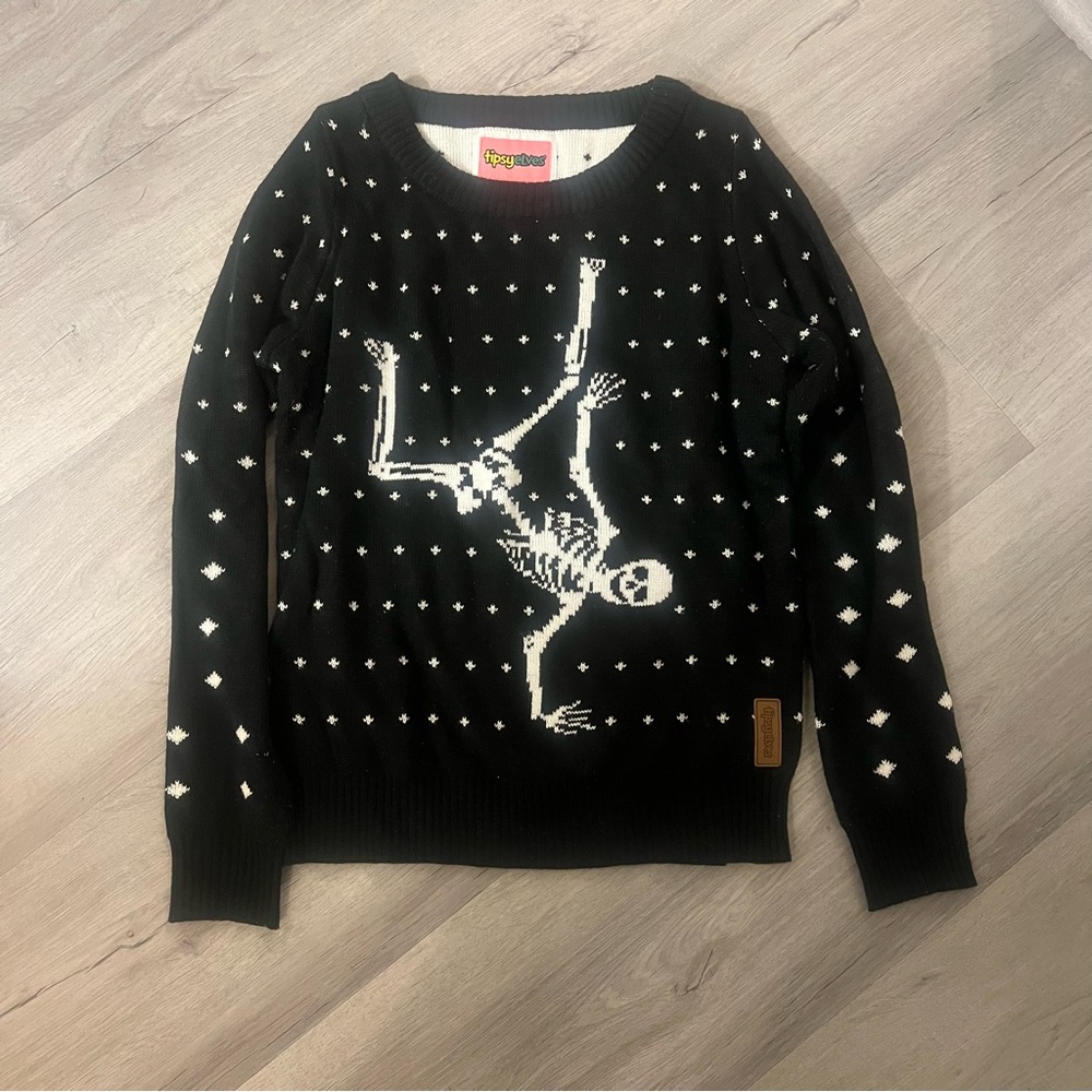 ❤️ Tipsy Elves Skeleton Halloween Sweater